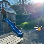 아파트 Sonnentraum Willingen - 95Qm, 3 Schlafzimmer, 3 Baeder, Balkon & Bergblick *