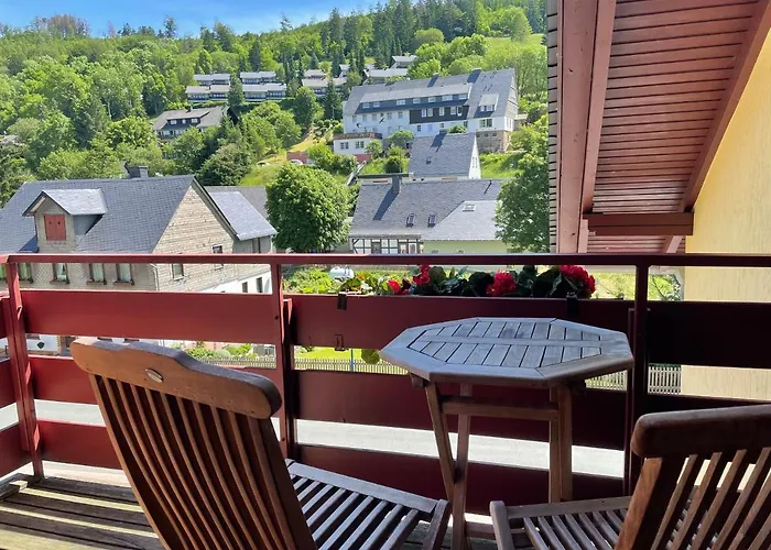Sonnentraum Willingen - 95Qm, 3 Schlafzimmer, 3 Baeder, Balkon & Bergblick *