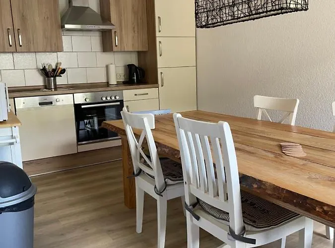 Sonnentraum Willingen - 95Qm, 3 Schlafzimmer, 3 Baeder, Balkon & Bergblick *